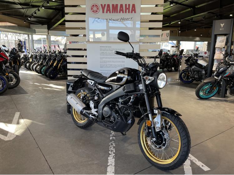 YAMAHA XSR 125 Legacy