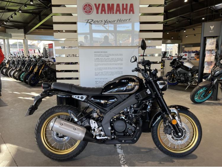 YAMAHA XSR 125 Legacy