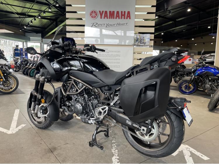 YAMAHA NIKEN 850 GT