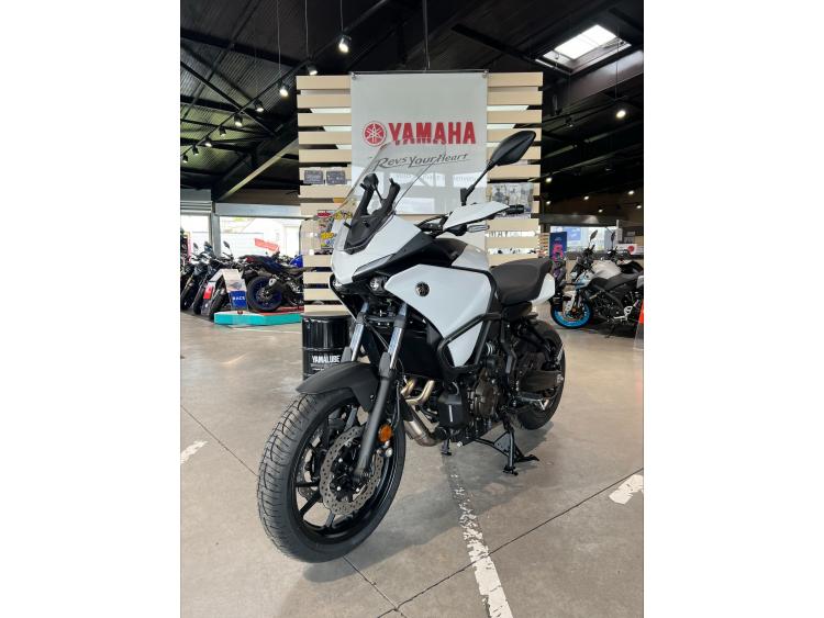 YAMAHA TRACER 7 BLANC