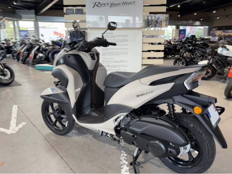 YAMAHA TRICITY 125