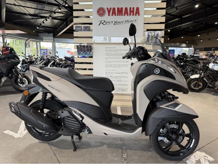 YAMAHA TRICITY 125
