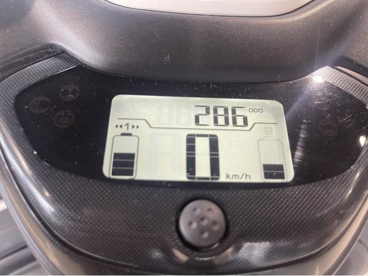 YAMAHA NEO'S DUAL BATTERY ELECTRIQUE