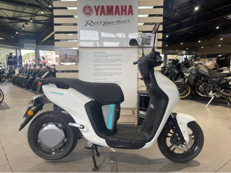 YAMAHA NEO'S DUAL BATTERY ELECTRIQUE