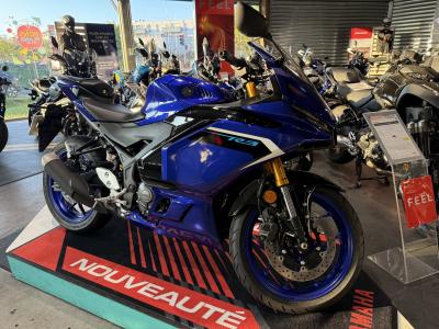 YAMAHA YZF-R3