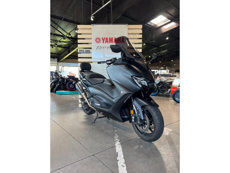 YAMAHA XP T-MAX 560