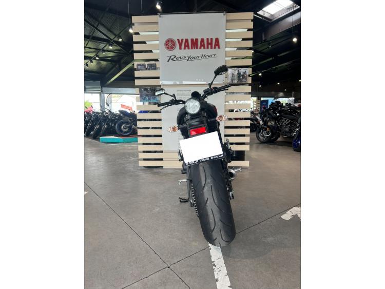 YAMAHA XSR 900