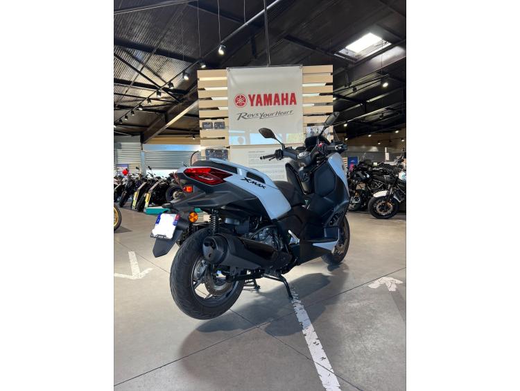 YAMAHA X-MAX 125 TECH MAX