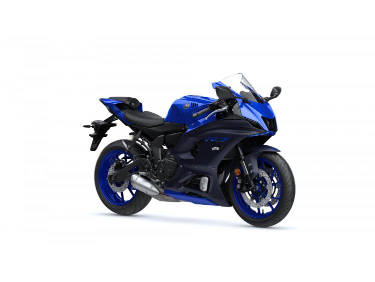 YAMAHA R7 