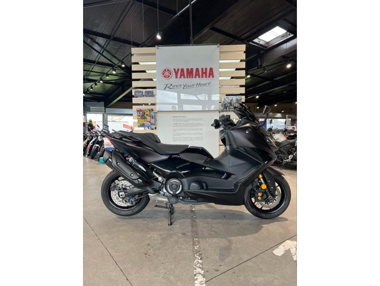 YAMAHA XP T-MAX 560 TECH MAX
