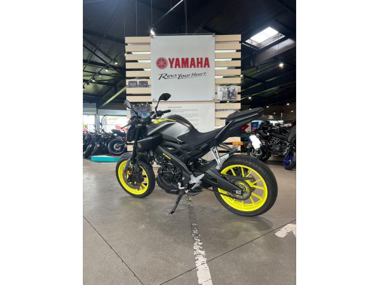YAMAHA MT-125 ABS