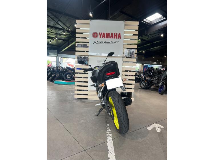 YAMAHA MT-125 ABS