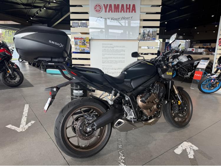 HONDA CB 650 R   e-CLUTCH