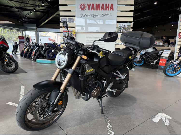 HONDA CB 650 R   e-CLUTCH