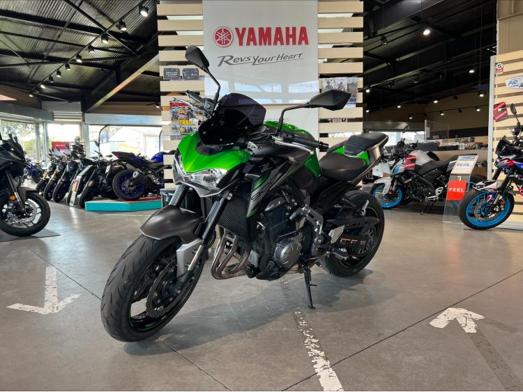 KAWASAKI Z900 SE