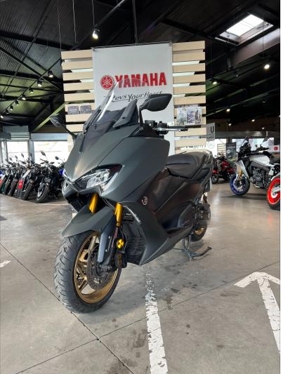 YAMAHA XP T-MAX 560 TECH MAX KAMO