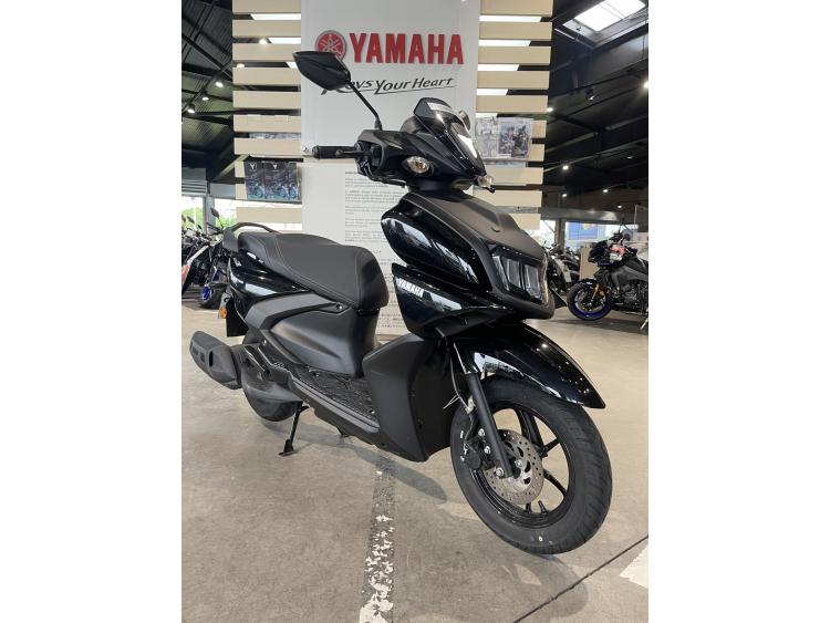 YAMAHA RayZR 125