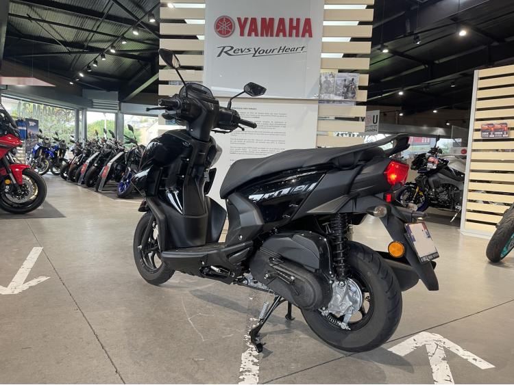 YAMAHA RayZR 125